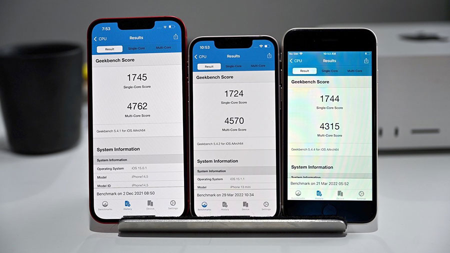 مقایسه آیفون SE 2022 با آیفون 13 مینی