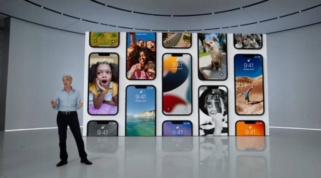 iOS 16 با امکانات شخصیسازی جذاب - صفحه قفل - WWDC 2022