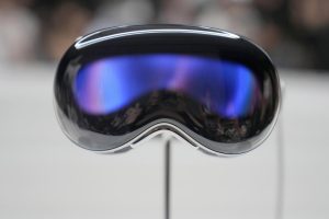 همه چیز درباره سیستم عامل VISION OS
